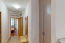 Super price! Pool view and low maintenance fee ID: 5030 - Photo 9