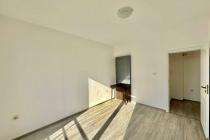 Квартира в тихом районе с ремонтом и частично мебелью ID: 3248 - Фото 6