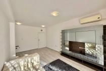 Квартира в тихом районе с ремонтом и частично мебелью ID: 3248 - Фото 3