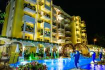 Апартамент с мебели и ремонт в елитен комплекс ID: 5752 - Снимка 1