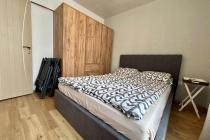 Модерен интериор и изглед към басейна — апартамент в „Tarsis 2“ ID: 5769 - Снимка 9