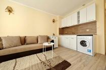 Bargain! Flat 50 metres from the beach! ID: 4140 - Photo 2