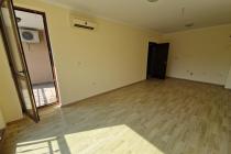 Апартамент в Елените в комплекс с плувен басейн ID: 4567 - Снимка 4