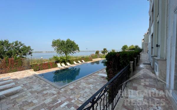 Луксозна недвижимост с прекрасен изглед в Поморие ID: 5337 - Снимка 2