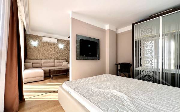 Predaj bytu v luxusnom komplexe „Harmony Palace“ s výhľadom na bazén ID: 6019 - Фото9