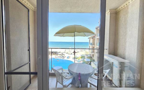 Sea view, beachfront, 3 bedrooms, “Obzor Beach Resort” complex ID: 6311 - Photo 3