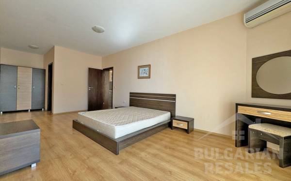 Kúpte si priestranný apartmán s 1 spálňou v komplexe „Luxor“ s výhľadom na bazén ID: 6034 - Фото8