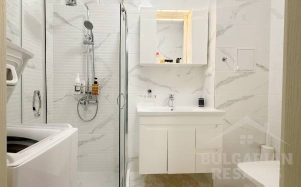 A well-renovated studio in the luxury “Valencia Gardens” complex, Nessebar ID: 6040 - Photo 9