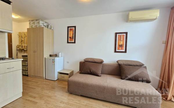 Štúdio v komplexe „Gerber Residence 1“, výhľad na bazén ID: 5877 - Фото4