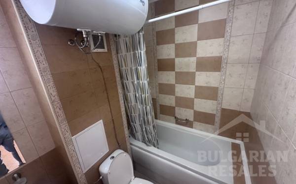 Меблированная двухкомнатная квартира, в хорошем состоянии, комплекс "Royal Sun" ID: 6007 - Фото 16