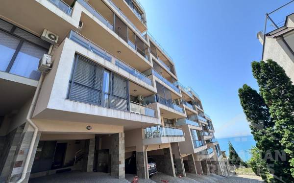 Первая линия, вид на море, современная мебель, комплекс "Dolche Vita 2" в Свети Власе ID: 6038 - Фото 13