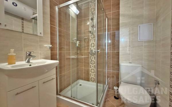 Pierwsza linia! Mieszkanie z lakonicznym designem ID: 4958 - Фото11