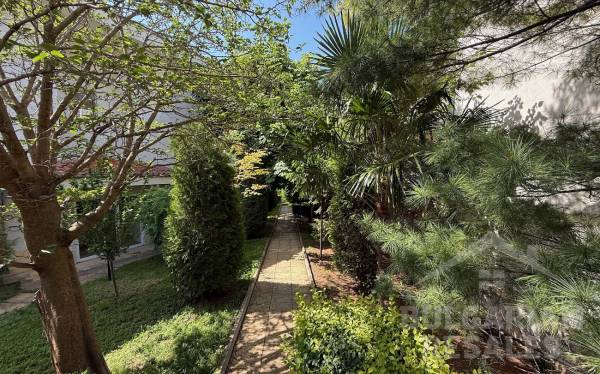 Апартамент в богато озеленен комплекс ID: 5153 - Снимка 18