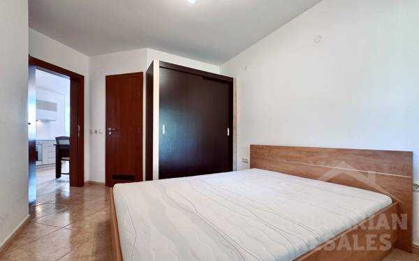 Вид на море и бассейн, новая кухня, 2 спальни, комплекс "Etara 3" ID: 6011 - Фото 20