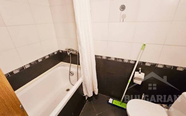 Sea and pool views, 2 bedrooms, “Garden of Eden” complex, Sveti Vlas ID: 5999 - Photo 21