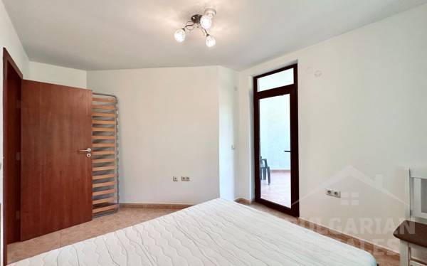 Вид на море и бассейн, новая кухня, 2 спальни, комплекс "Etara 3" ID: 6011 - Фото 26