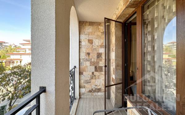 Светлый апартамент с видом на бассейн, престижный комплекс в Несебре ID: 6013 - Фото 19