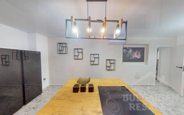 Designer-renovated apartment in the Sol e Mar complex ID: 5819 - Photo 2