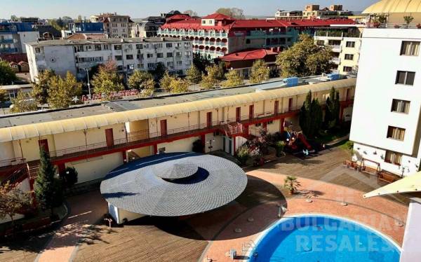 Pool view and great price! Apartment in “Central Plaza” ID: 4742 - Photo 11