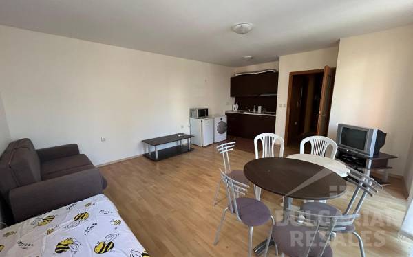 Просторен апартамент в голям комплекс в Елените ID: 4794 - Снимка 9