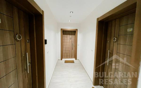 Апартамент с добра гледка към морето, първа линия! ID: 4066 - Снимка 14