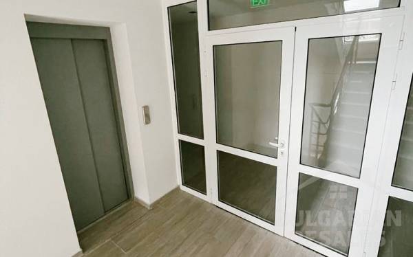 Апартамент с добра гледка към морето, първа линия! ID: 4066 - Снимка 12