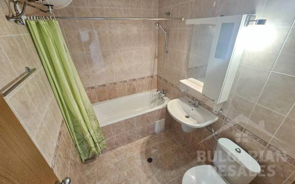 Станете собственик на просторен апартамент на брега на морето ID: 4589 - Снимка 18