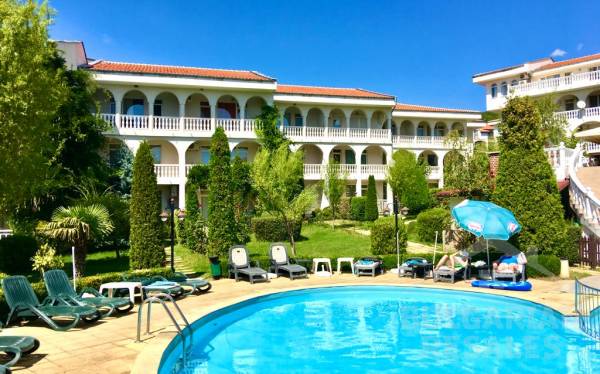 Apartment with access to the courtyard in the complex Lazur ID: 2676 - Photo 8