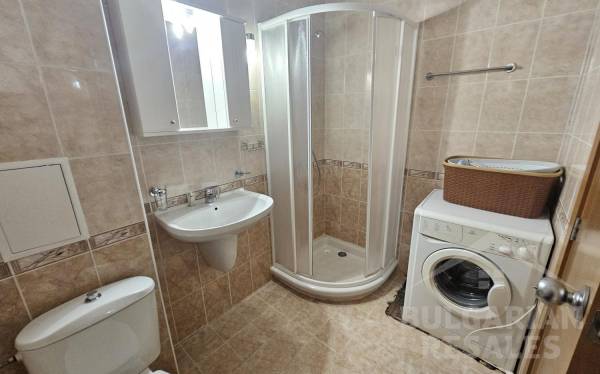 Станете собственик на просторен апартамент на брега на морето ID: 4589 - Снимка 16