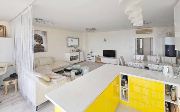 Výhľad na more, moderná rekonštrukcia, 2 spálne, komplex „Oasis“, Ravda ID: 6072 - Фото4