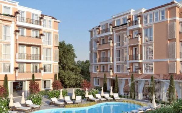 Riviera Garden 2 ID: 712 - Photo 1