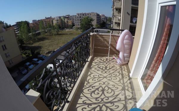 Three bedroom flat in the Dawn Park Deluxe complex ID: 993 - Photo 6