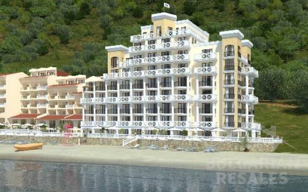 Royal Marina - Elenite ID: 316 - Photo 2