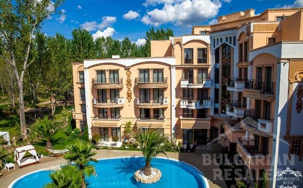 Aphrodite Rose ID: 587 - Photo 9