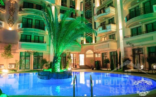 Aphrodite Rose ID: 587 - Photo 13