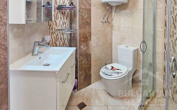 Výhľad na more, moderná rekonštrukcia, 2 spálne, komplex „Oasis“, Ravda ID: 6072 - Фото16