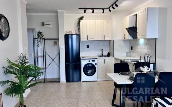 Exkluzívna ponuka! Jednoizbový byt s dizajnovou rekonštrukciou v malebnom komplexe ID: 4277 - Фото2