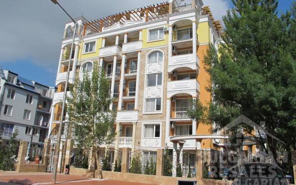 Стилен апартамент в модерен комплекс с плувен басейн  ID: 4007 - Снимка 16