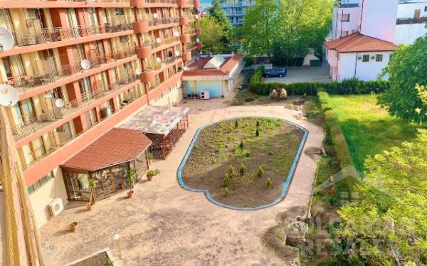 Ashton Hall  ID: 526 - Photo 3