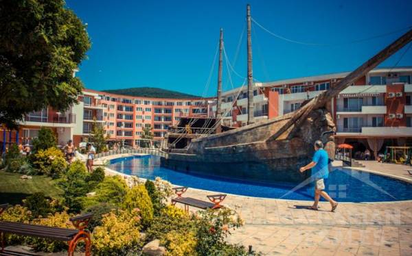 Studio z dużym balkonem w pierwszej linii kompleksu ID: 3842 - Фото2