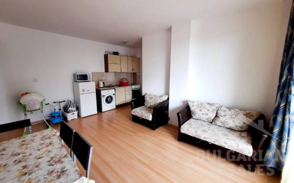 Евтин тристаен апартамент в Слънчев бряг ID: 1913 - Снимка 2