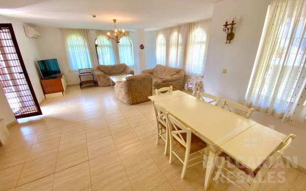 Къща на брега на морето в Свети Влас ID: 5568 - Снимка 6