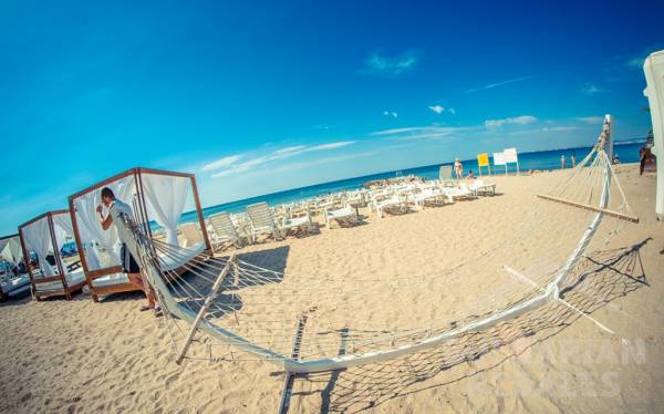 Апартамент с голяма тераса в комплекс на първа линия ID: 2602 - Снимка 4