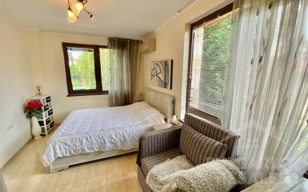 Трехкомнатный апартамент в Несебре с подземным паркоместом ID: 2023 - Фото 7