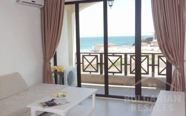 Oasis Beach Apartment House ID: 392 - Photo 5