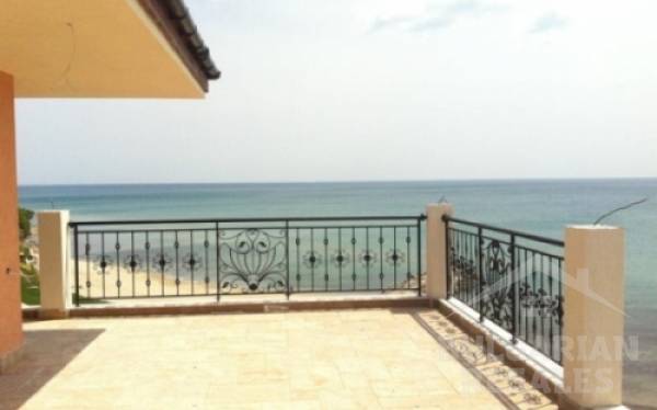 Coastal Dreams ID: 409 - Photo 2