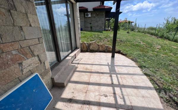 Апартамент с две спални и тераса с достъп до терена ID: 3562 - Снимка 12