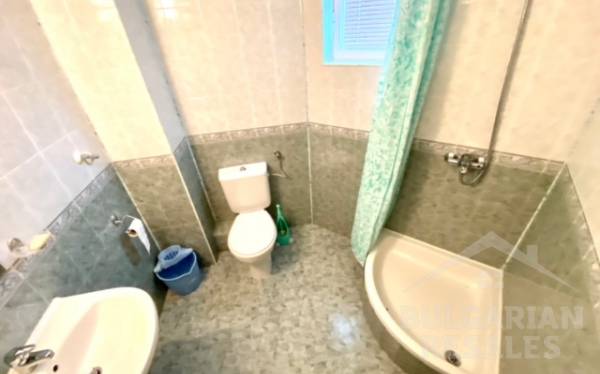 Villa for a large family by the sea in Sveti Vlas ID: 5069 - Photo 19