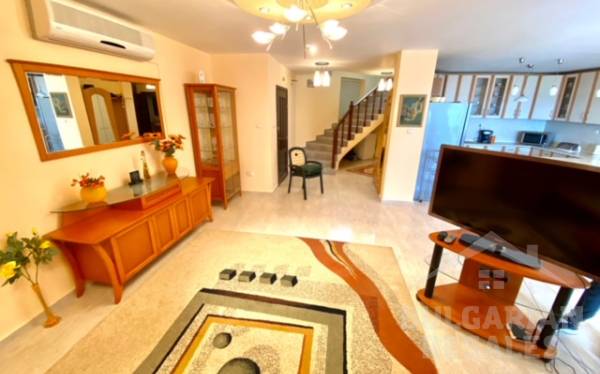 Villa for a large family by the sea in Sveti Vlas ID: 5069 - Photo 6