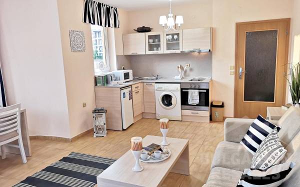 Апартамент с ремонт в комплексе Aqua Dreams ID: 2128 - Снимка 3